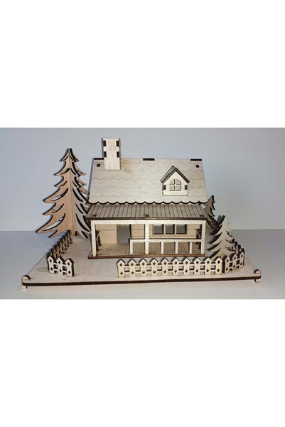 atelier creatii Casă decorativă din lemn cu curte și gard – Model rustic / Ar...