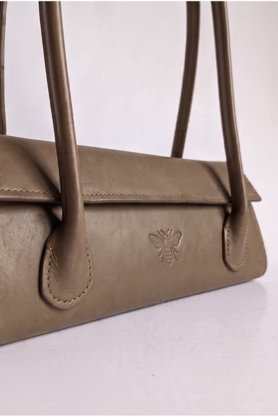 BeeBlack Liakos Model Kadın Omuz Çantası – Vizon Şık Tasarım
