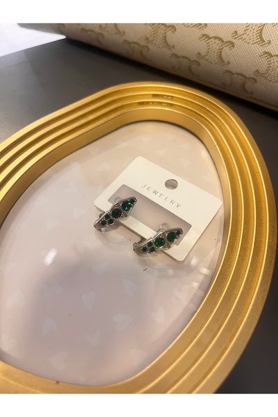 gozdeasutayaccessory أقراط حجر أخضر على شكل ثعبان