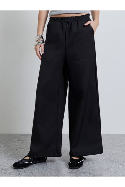 Styli Black Solid Wide Leg Pants