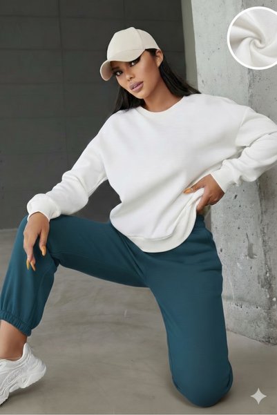 CAST COLLECTİON Women's White Crew Neck Sweatshirt and Petrol Blue Sweatpants...