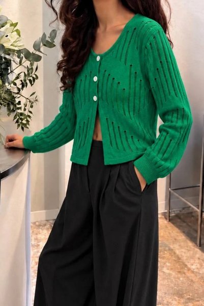 oshebu Women's Button-Front Knitwear Cardigan