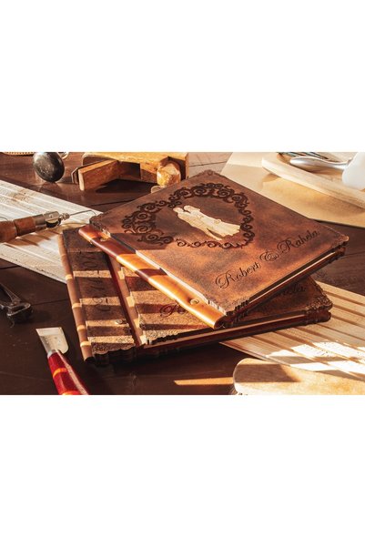 robert the artist Album foto personalizat, carte de oaspeți, din lemn și piele