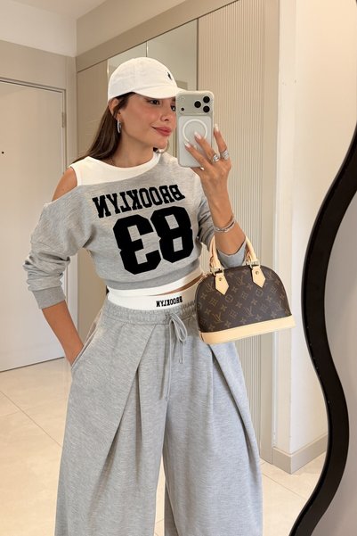 Gizem Ecemiş Brooklyn Gri İkili Görünümlü Sweat