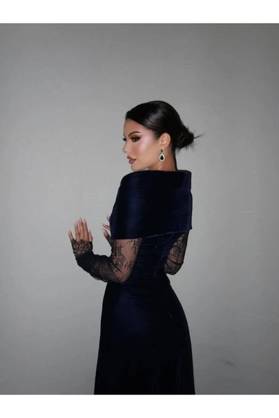 Lumiva فستان مخمل كحلي