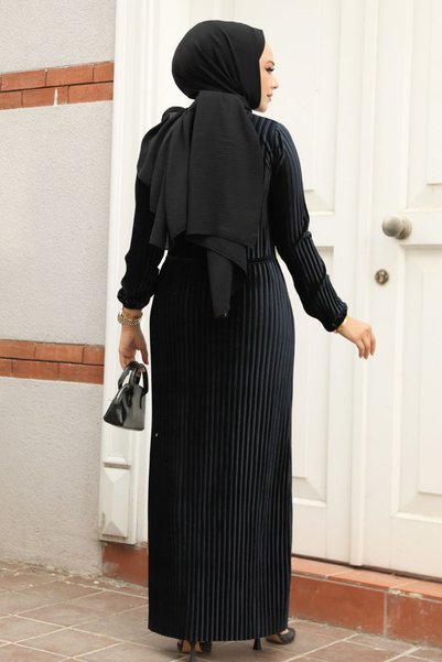 Neva Style Pleated Black Velvet Hijab Dress 22751S