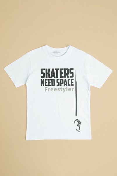 Fulla Moda Skaters Need Space Printed Boy's T-Shirt