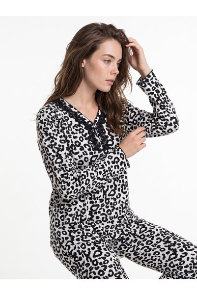 PİJAMANGEL Women's Long-Sleeved Pajama Set, Black and White Leopard Print.