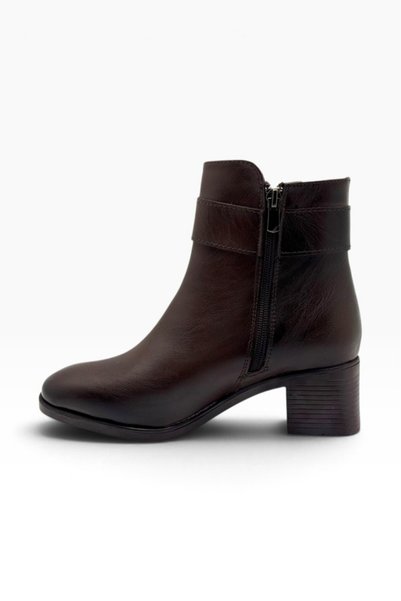 C shoes C-Shoes SL1105-27 Cilt Deri V Tokalı Kalın Topuklu Kadın Bot(5cm)