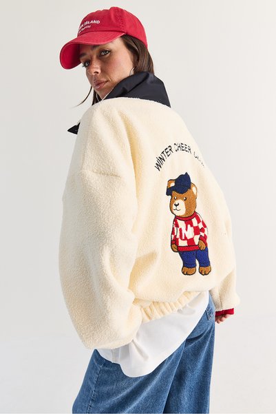 Bianco Lucci Kadın Krem Ayıcık Nakışlı Dik Yaka Düğme Detaylı Oversize Peluş Sweatshirt 4241 60286781