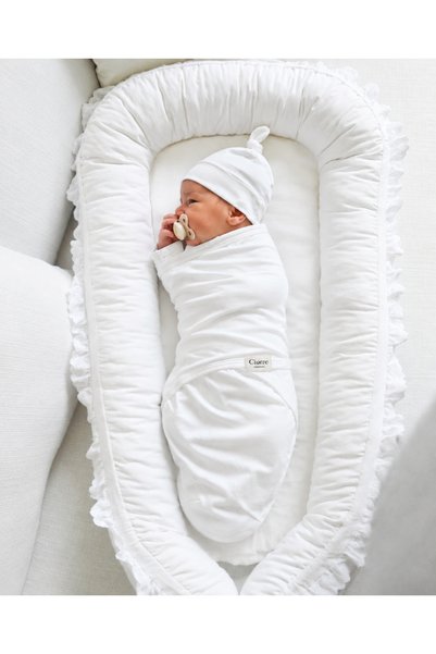 ciorre Baby Swaddle Knitted Ecru 50 X 25 Cm. Swaddle Made of 100% Cotton.
