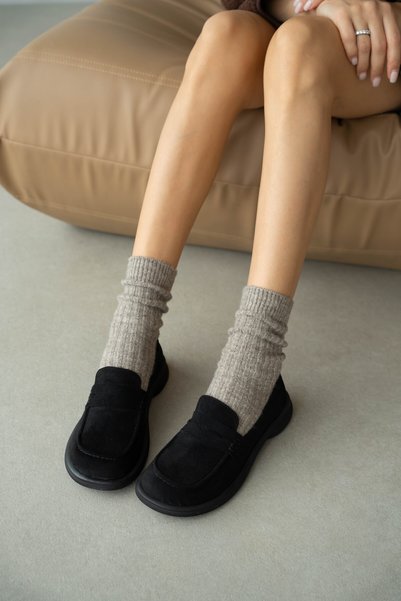 selin shoes Дамски обувки Brelin с дебел ток и един ремък – ЧЕРЕН ВЕЛУР
