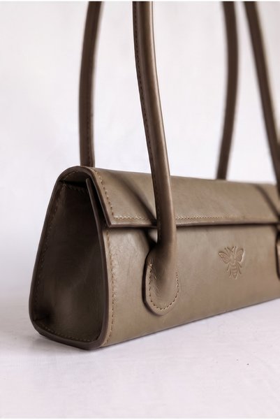 BeeBlack Liakos Model Kadın Omuz Çantası – Vizon Şık Tasarım