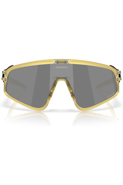 Generic Latch Panel Sunglasses