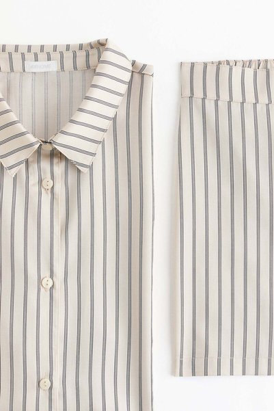 H&M بيجامات من الساتان المزخرف