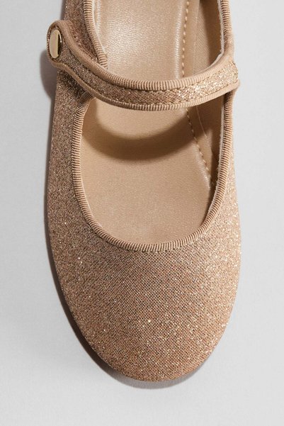 H&M ماري جينز