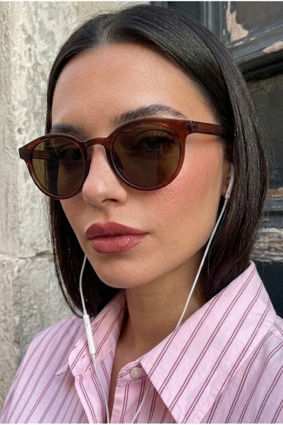 Eyesofia Bernard Petta Unisex Oval Brown Ultra Lightweight UV400-Filtered Sun...