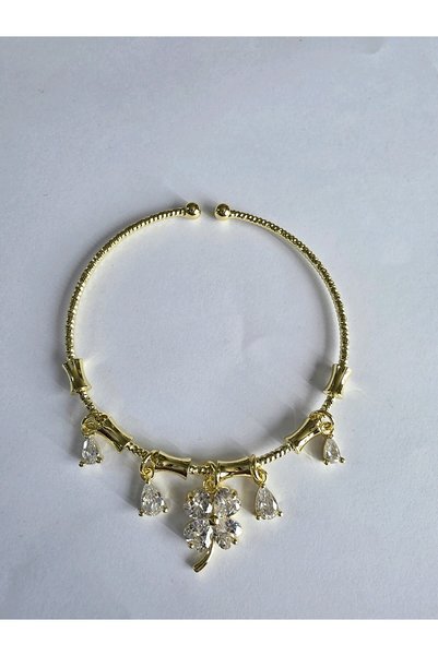 Clariss Gold-Toned Rice-Shaped YSX Clover-Patterned Charm Bracelet
