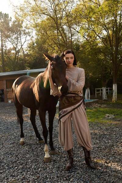 Ceylan Otantik Set de pantaloni din piatră Yumoş plisat