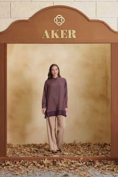 Aker تونيك بنقشة بنفسجية