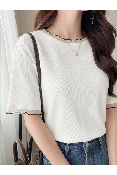 Sheya Tricou, alb