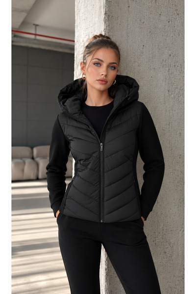 Rowsmen ZRA Model Contrast-Print Puffer Coat for Women, Lined