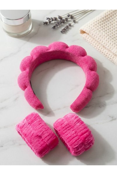 MODA Pink Puff Skincare Crown and Face-Washing Bracelet Set