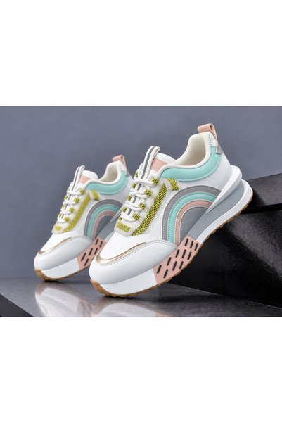 dehaine Adidași damă AURA streeT, cu platformă, detalii multicolore și accent...
