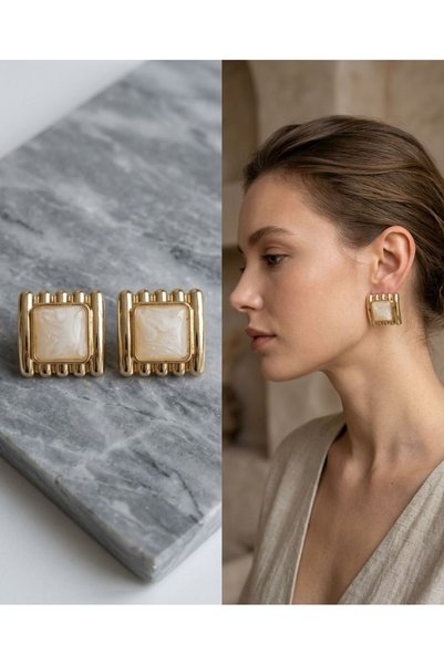 HOŞGÖR ACCESSORIES Square Detailed Earrings