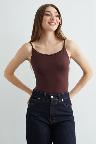 Fulla Moda جسم بحزام حبل أساسي