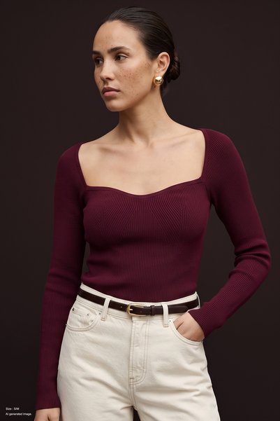 Sateen Heart Neckline Knit Blouse - Burgundy