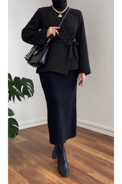 nursenaboutique Kaşe Yakasız Kısa Ceket Kuşaklı Siyah