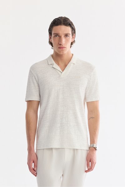 Avva Men's Ecru Apaj Collar Easy-Iron Regular Fit T-Shirt A61Y1083