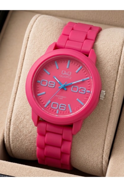 Q&Q Women's Waterproof Plastic Cord Wristwatch