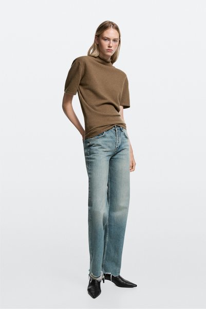 Massimo Dutti Paçaları sökük detaylı orta bel stovepipe fit jean