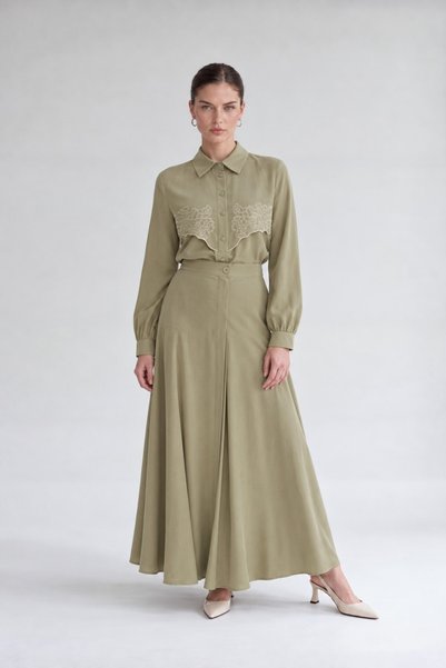 Levidor Embroidered Cupra Skirt Set, Green