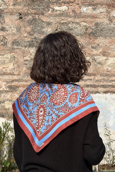 HAWWA Αυθεντικό σατέν φουλάρι με σχέδιο Paisley 70x70