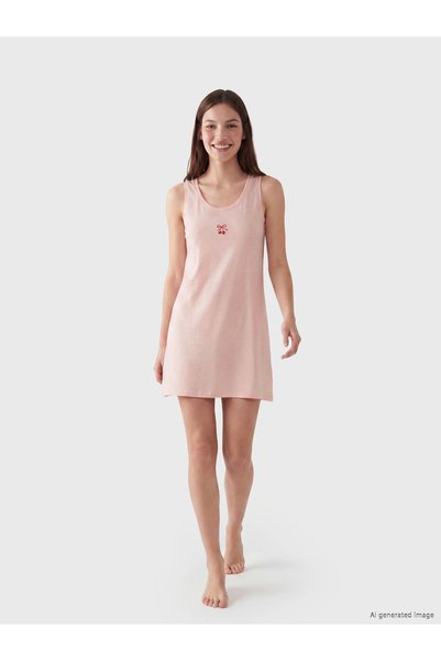 LC Waikiki Γυναικείο νυχτικό LCW DREAM Pink Crew Neck με στάμπα