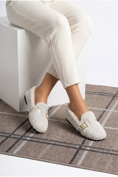 StWenn Women's Stylish Buckle-Strapped Plush Home Shoes with Non-Slip Soles, ...