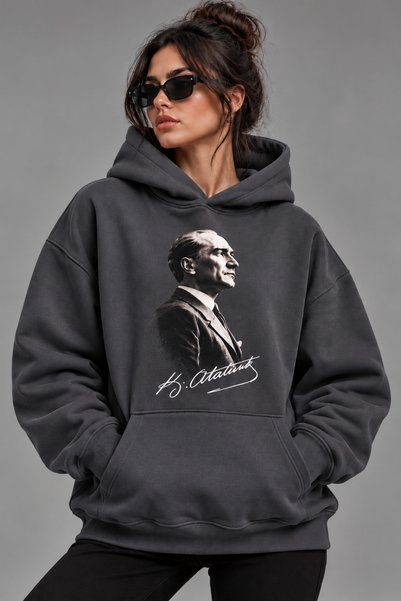 ENB1R MODA هودي كبير الحجم مطبوع عليه ATATURK مع جيب الكنغر، سميك وعالي الجود...