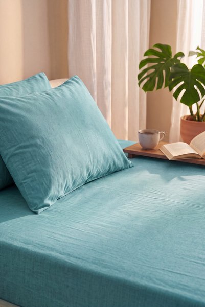 CARYUM Double Cotton Elastic Sheet Set |   With 2 Pillowcases |   Non-Slip Corner Elastic, Soft Textured