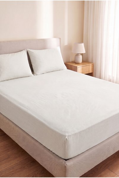 CARYUM Double Cotton Elastic Sheet Set |   With 2 Pillowcases |   Non-Slip Corner Elastic, Soft Textured