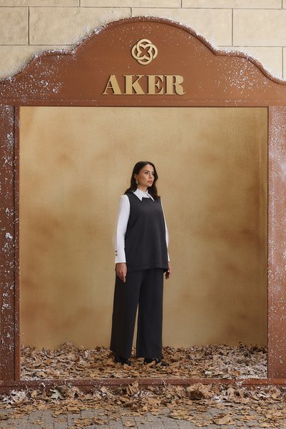 Aker بنطلون تريكو أنثراسايت بخصر مطاطي