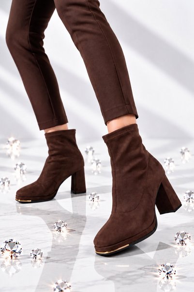 Guja Stylish and Comfortable Brown Women’S Heeled Boots with Zipper and Fleec...