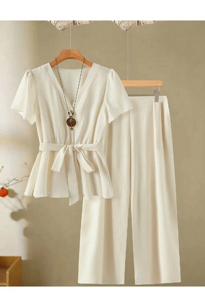 Evendi Suit, Ecru
