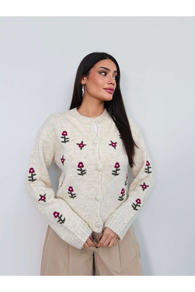 ESRAHELVACI Floral embroidered crew neck sweater