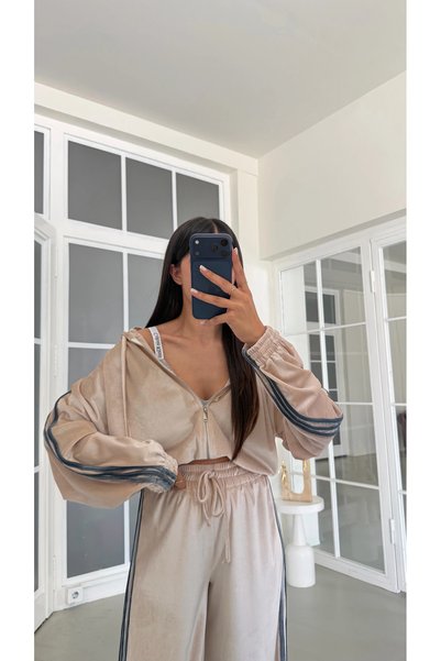 Miss Beyoğlu Women's Striped Cardigan and Elastic Waist Pants, Two-Piece Velv...