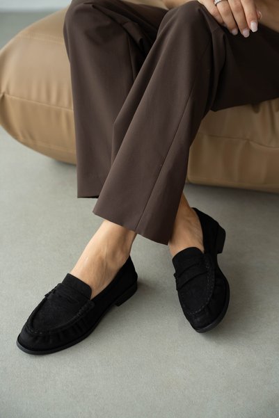 selin shoes حذاء لوفر نسائي بكعب سميك وخفيف الوزن، مزين برباط - لون أسود من ج...