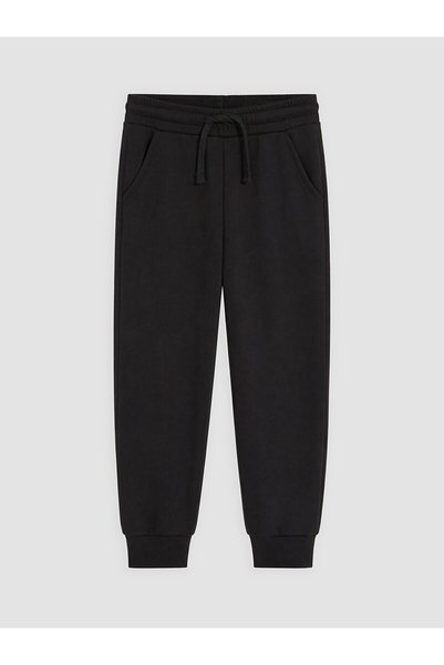 LC Waikiki بنطلون رياضي أسود للأولاد من Peak New Season