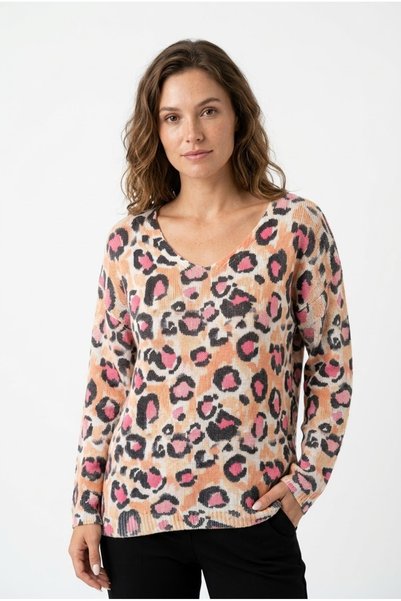 Neden Tekstil Women's Leopard Patterned V-Neck Knitwear Sweater
